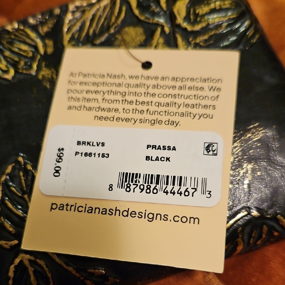 Patricia Nash Black and Gold Embossed Leather Clutch - Picture 4 of 7